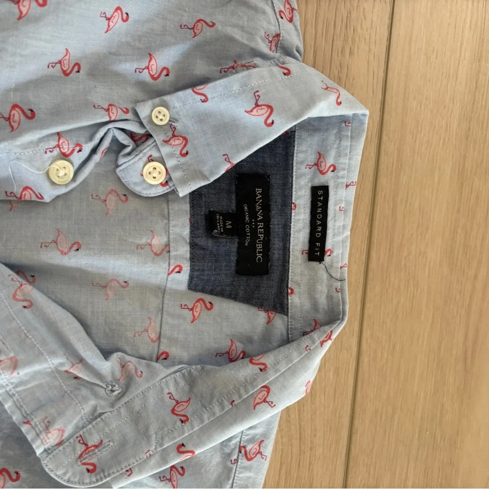 Banana Republic Light Gray Shirt with Pink Flamingo Print